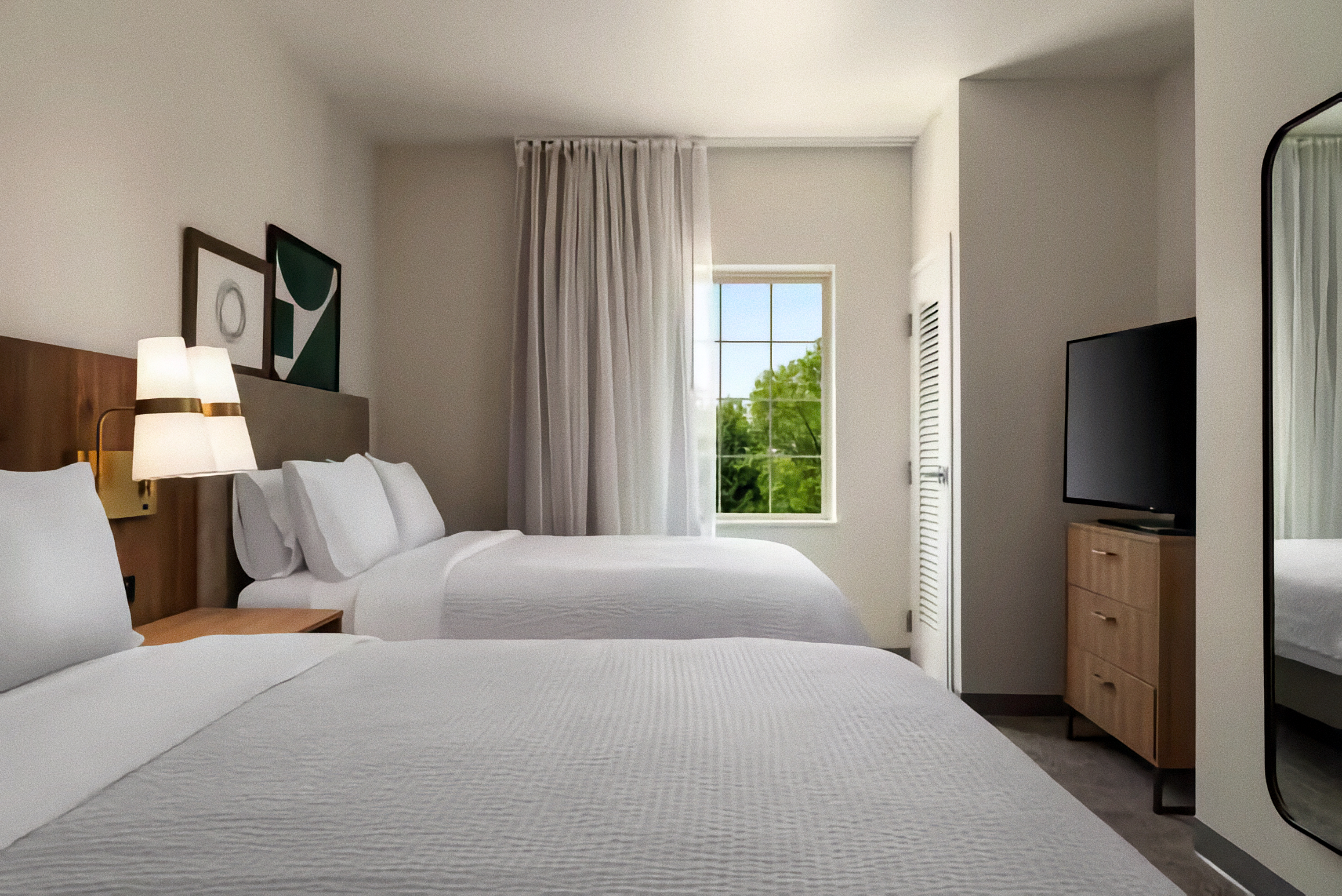 Guest room